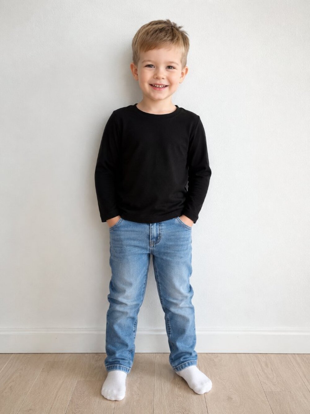Old Navy Boys Long Sleeve T-Shirt Black Size 4T 100% Cotton Basic Crew Neck - Picture 1 of 8